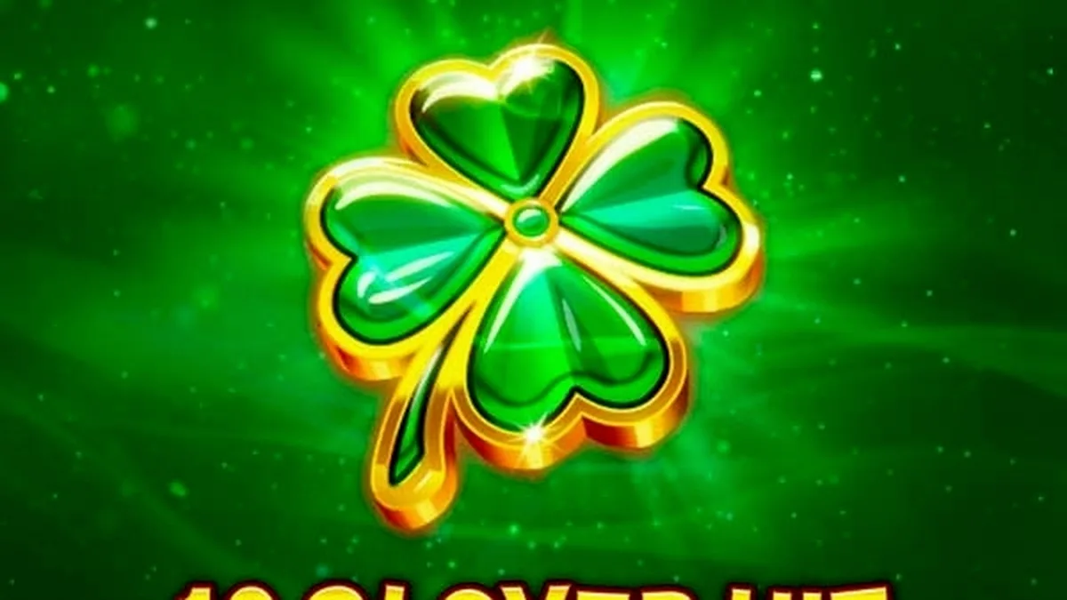 Interface do jogo de slot 10 Clover Hit com símbolos de frutas e trevos